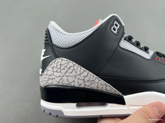 One Kick DN3707-010 Black Cement Air Jordan 3 0806